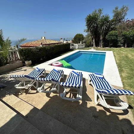 Villa Zebra Sea View Beach Across The Street Benalmadena
