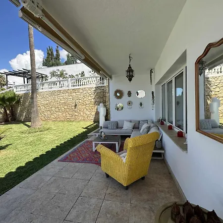 Villa Zebra Sea View Beach Across The Street Benalmadena