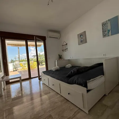 Villa Zebra Sea View Beach Across The Street *